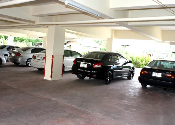 Casa Narinya @ Suvarnabhumi Airport Отель 3*