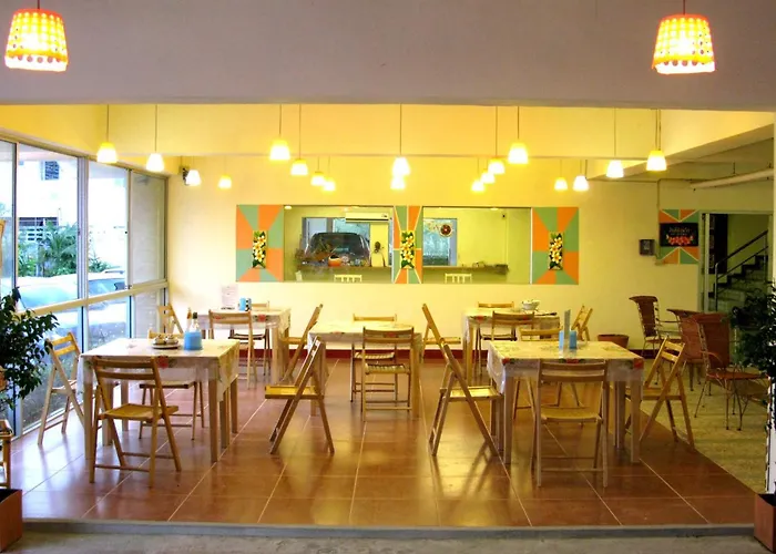 Отель Casa Narinya @ Suvarnabhumi Airport 3*