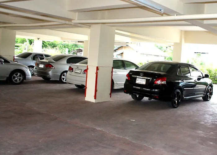 Casa Narinya @ Suvarnabhumi Airport Отель 3*
